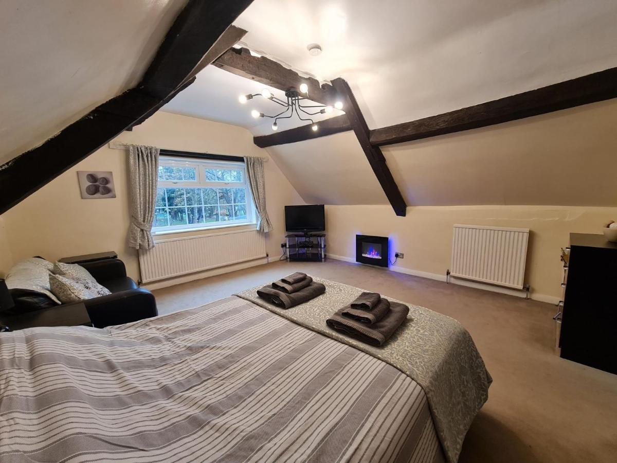 17Th-Century One Bed Studio With Parking & Garden! Elkesley Экстерьер фото