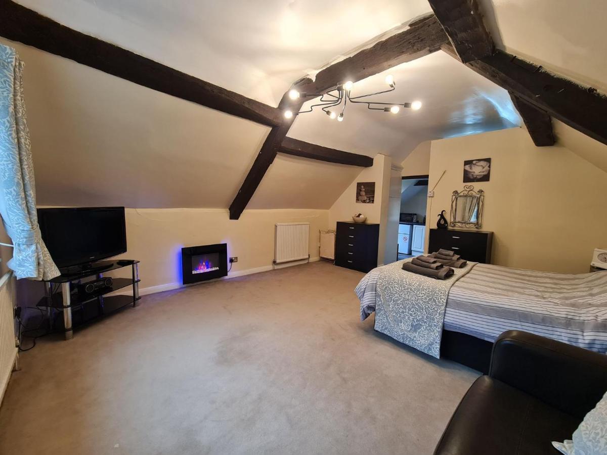 17Th-Century One Bed Studio With Parking & Garden! Elkesley Экстерьер фото