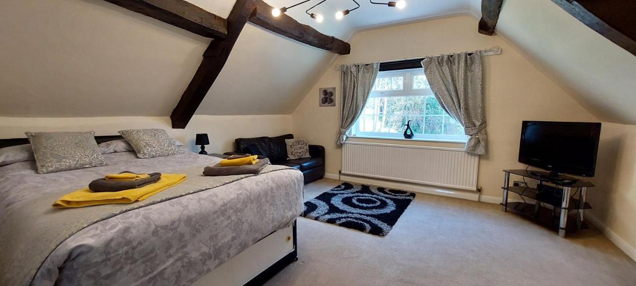 17Th-Century One Bed Studio With Parking & Garden! Elkesley Экстерьер фото